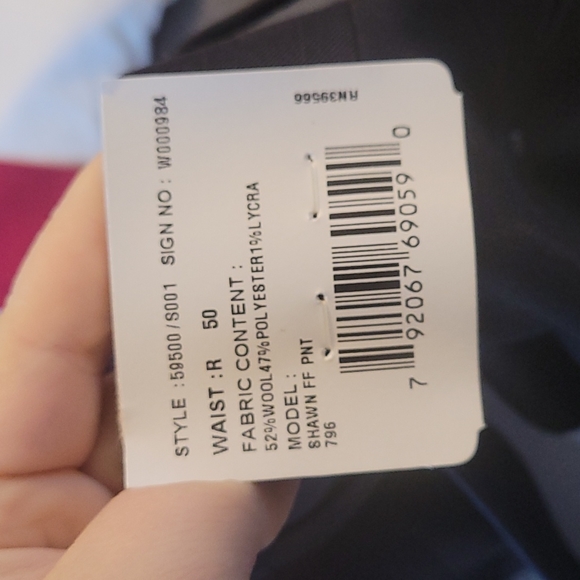 Mens suit - Picture 4 of 5